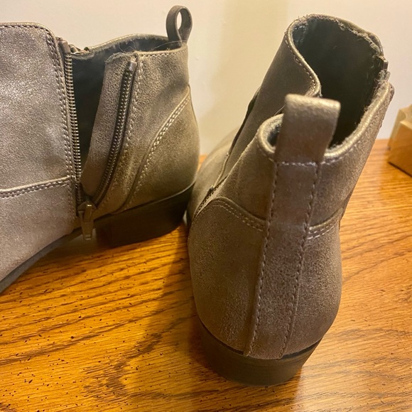 Women’s ankle boots - Picture 3 of 6